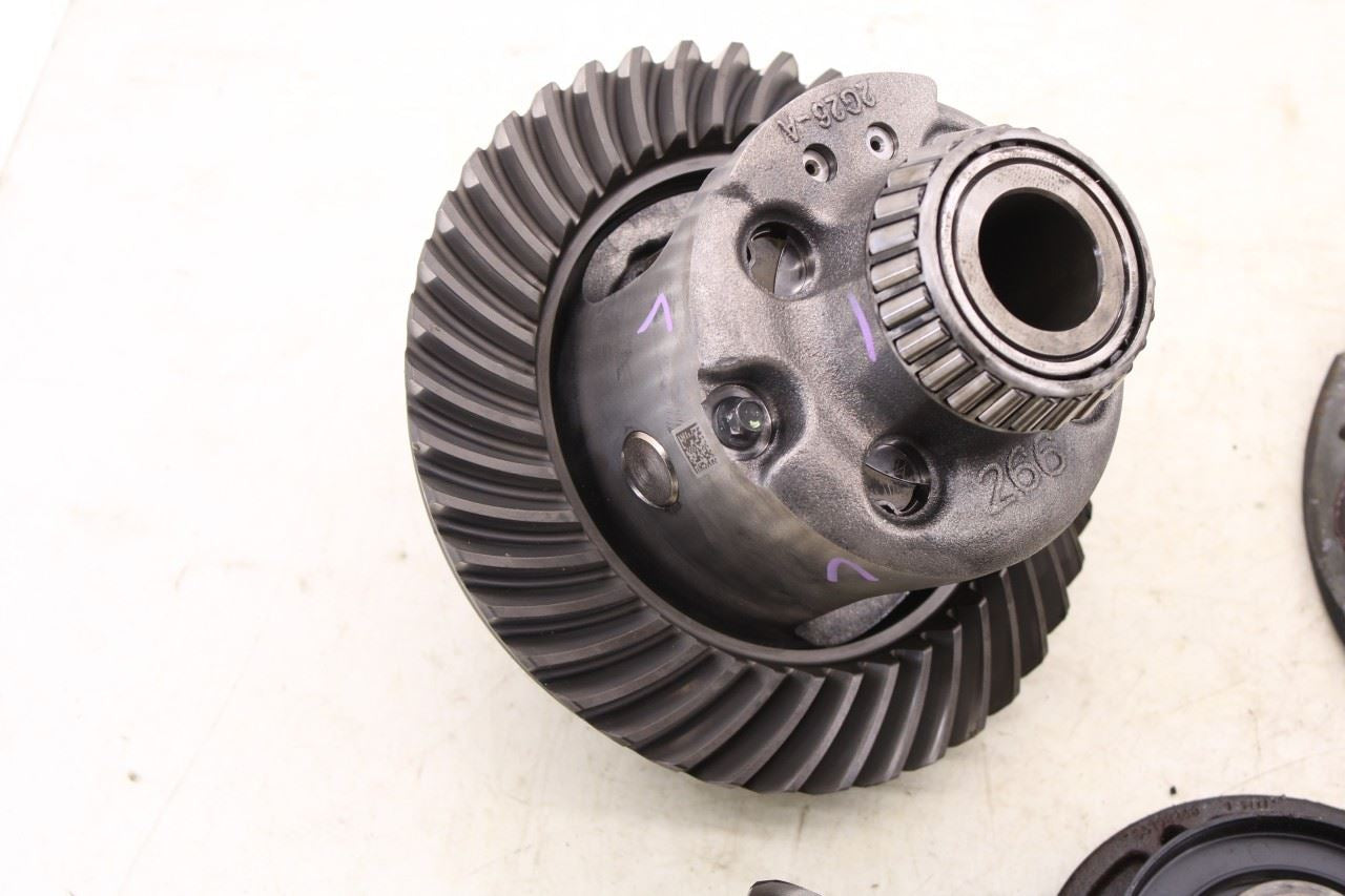 19-24 Chevrolet Silverado LT-L 4WD Rear Differential Gear Kit 9.50 ring 3.42 rat - Alshned Auto Parts