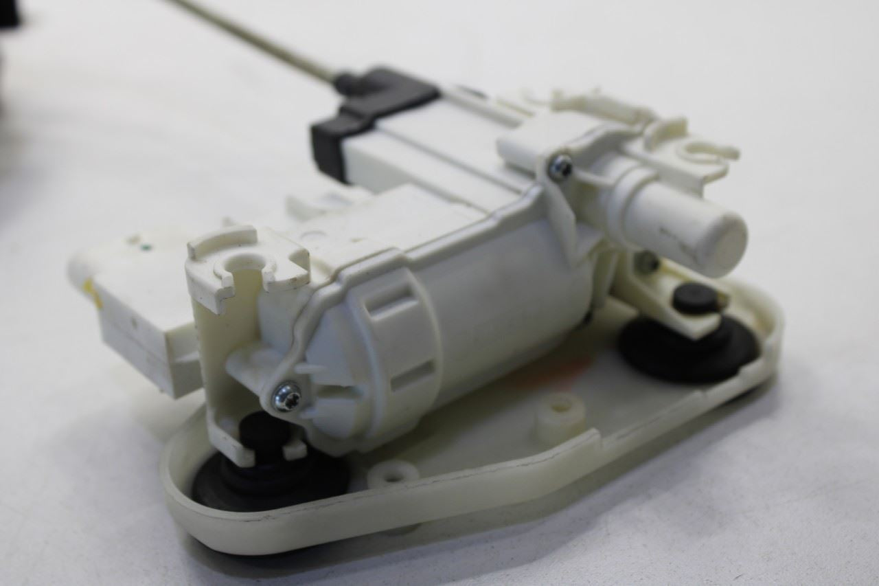 2014-2018 BMW X5 xDrive35i Front Left Side Door Lock Latch Actuator 51217281931 - Alshned Auto Parts