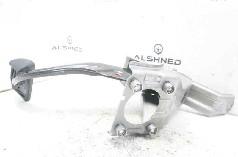 21-26 Hyundai Santa Fe SEL Brake Pedal Assembly w/ Bracket and Stop Light Switch - Alshned Auto Parts