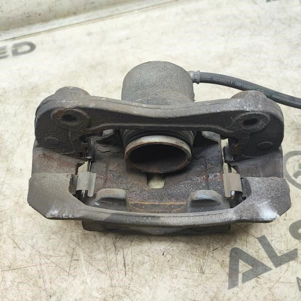 2014-2019 Kia Soul Front Right Side Disc Brake Caliper 58190B2A00 OEM - Alshned Auto Parts