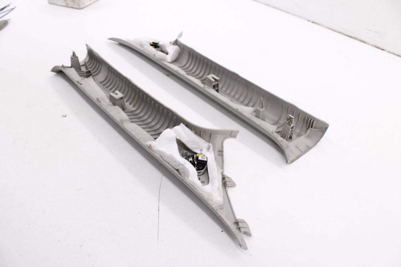 2017 Buick LaCrosse Premium Front RH and LH Windshield A-Pillar Molding 262296448