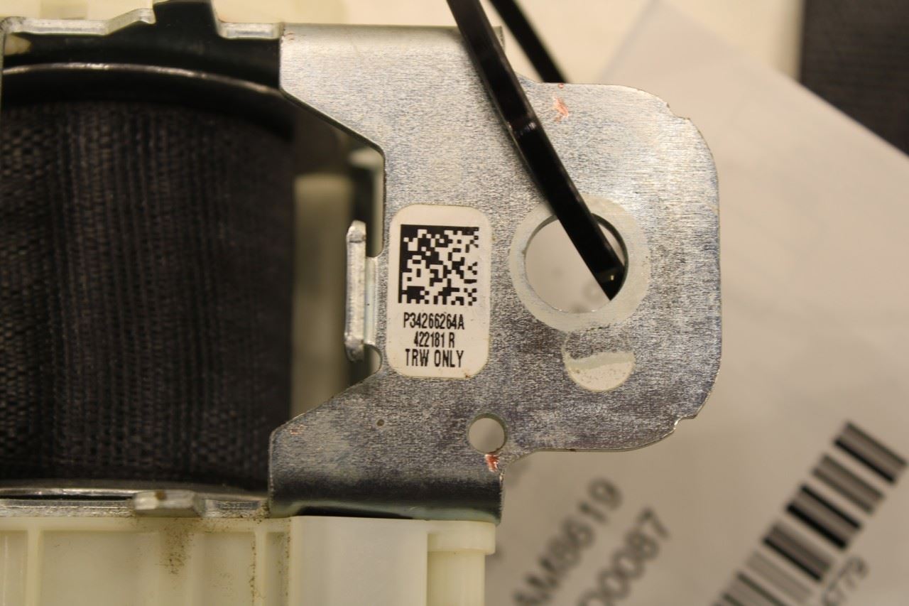 2019-23 Jeep Cherokee Latitude Rear Driver Left Side 2nd Row Seat Belt Retractor - Alshned Auto Parts