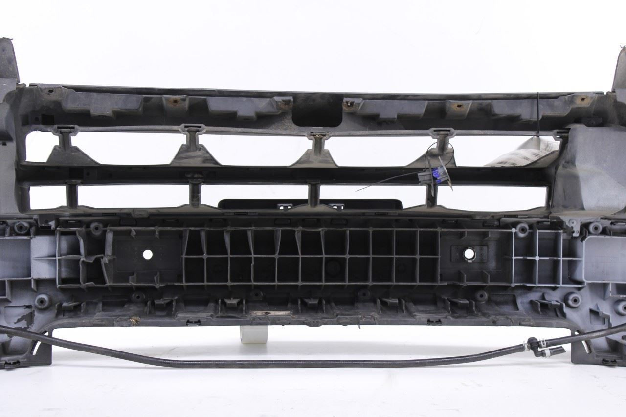 2010-2012 Land Rover Range Rover HSE Front Bumper Cover w/ Fog Lights LR01732911