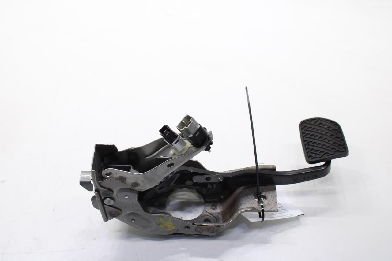 2013-2020 Nissan Pathfinder SV Brake Foot Stop Pedal w/ Bracket and Light Switch - Alshned Auto Parts