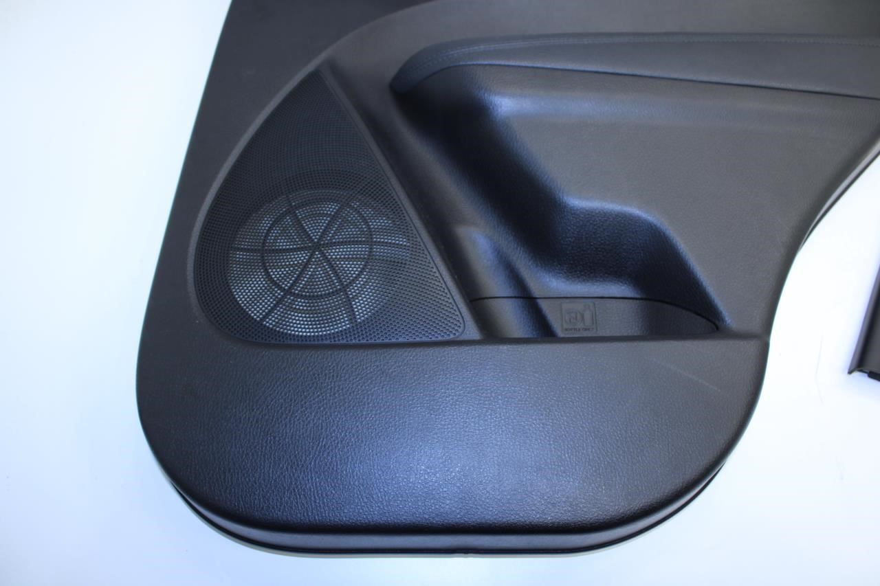 2014-2015 Kia Sorento Rear Right Passenger Door Trim Panel 83302-1U860AUS OEM - Alshned Auto Parts