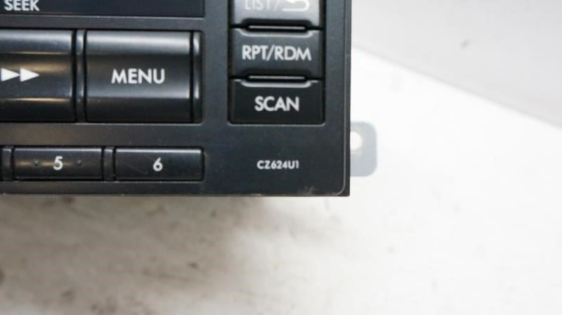 2011 Subaru Impreza Clarion CD Player Radio Faceplate Control Panel w/ Receiver5