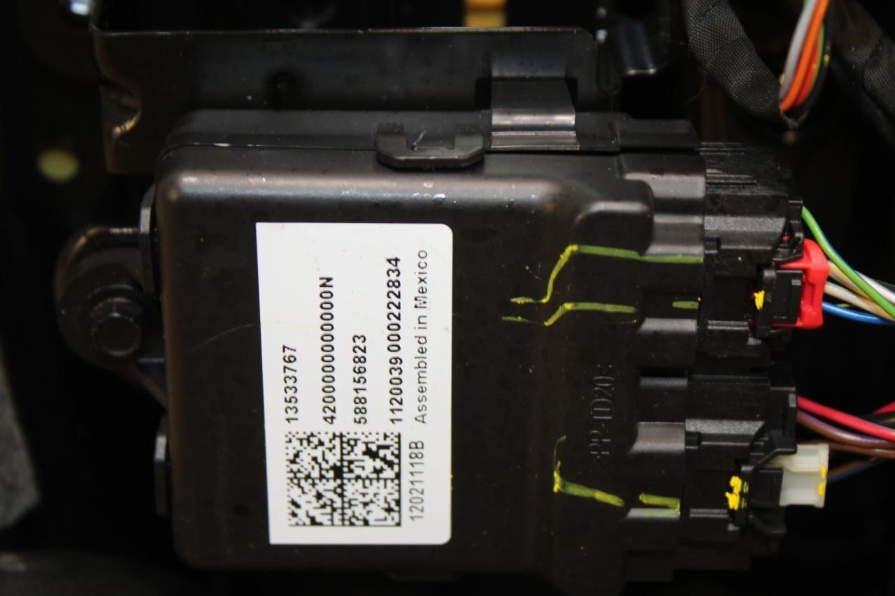 2018-24 Chevrolet Equinox LT Front RH Side Seat Complete w/ Buckle 13525391 OEM - Alshned Auto Parts