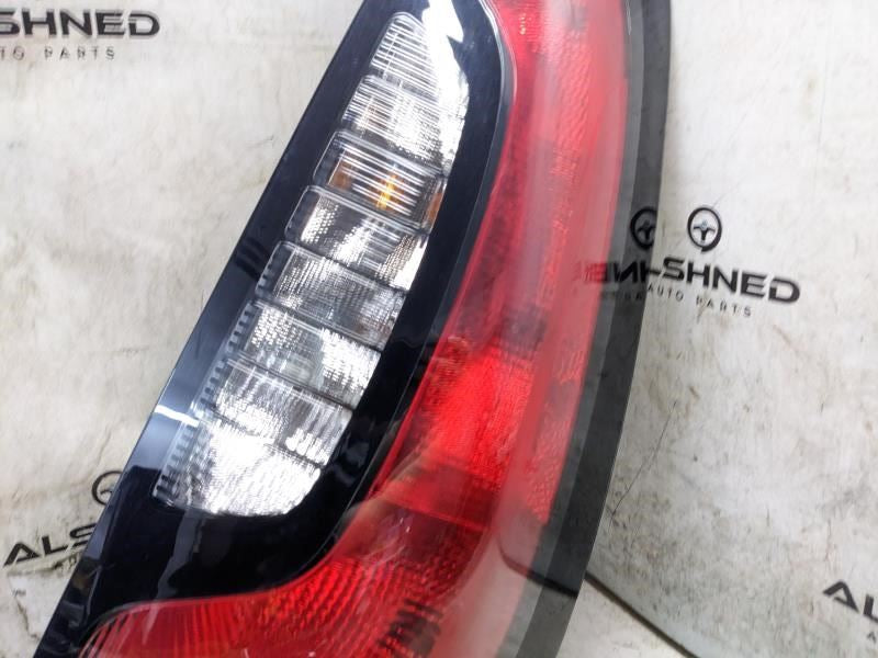 2014-2019 Kia Soul Rear Right Passenger Side Tail Light Lamp 92402-B2030 OEM - Alshned Auto Parts