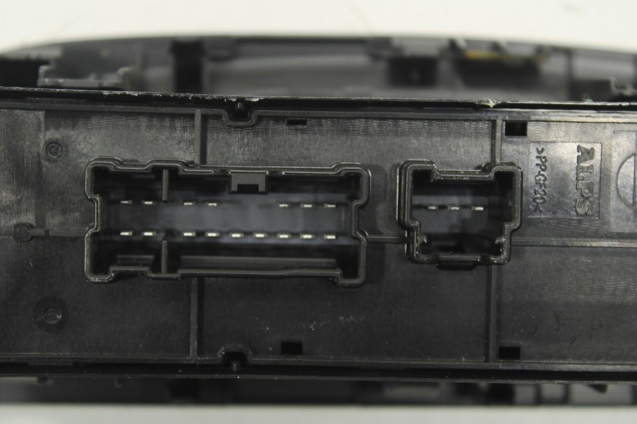 2017-2022 Nissan Rogue Sport SL AWD FR LH Master Power Window Switch 25401-6MA0D - Alshned Auto Parts