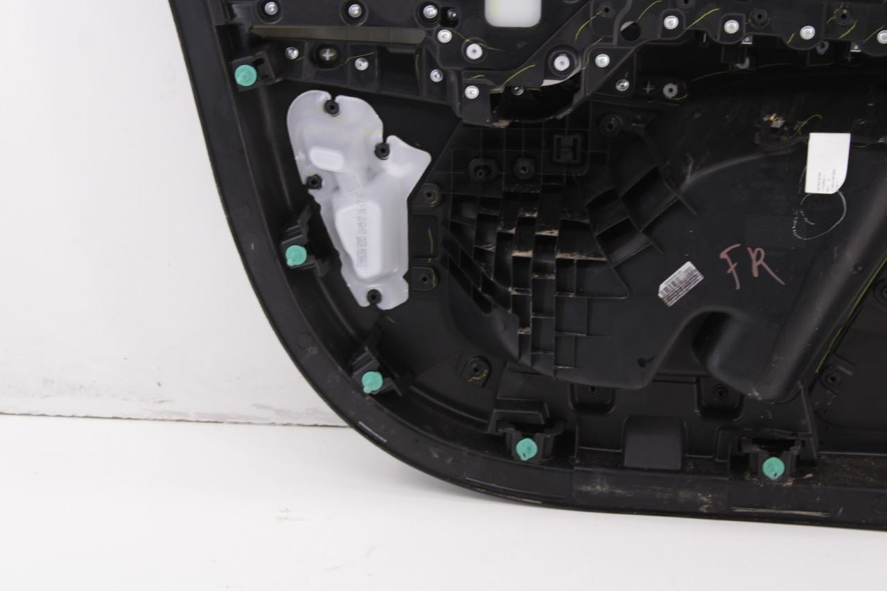 2017-2018 Jeep Cherokee Limited Front Right Side Door Trim Panel 6MD222X9AA OEM - Alshned Auto Parts