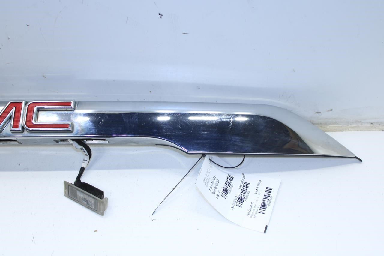 2018-19 GMC Acadia SLT-1 Rear Liftgate Applique Molding License Plate Light Lamp - Alshned Auto Parts