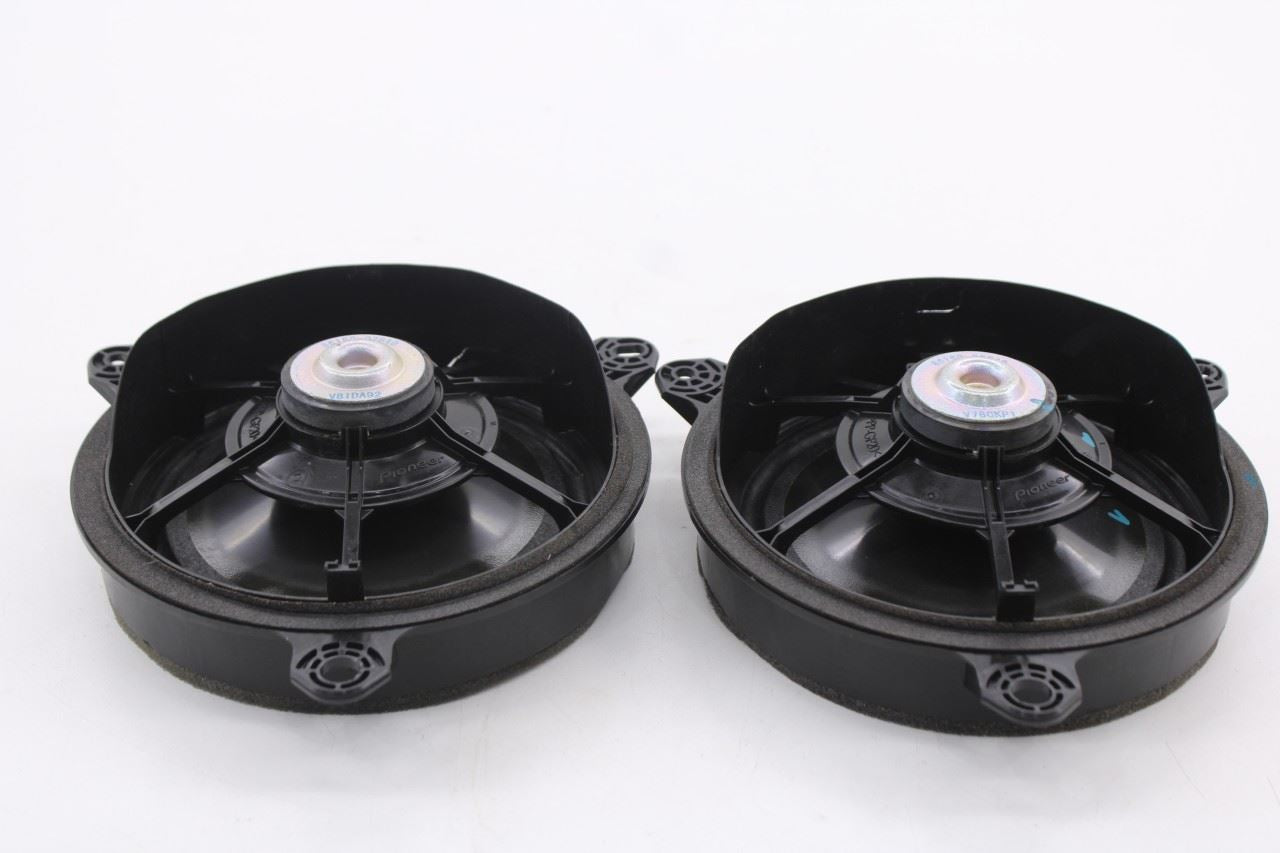 19-25 Toyota Corolla LE Front or Rear Right and Left Door Speaker Set 8616002B4010