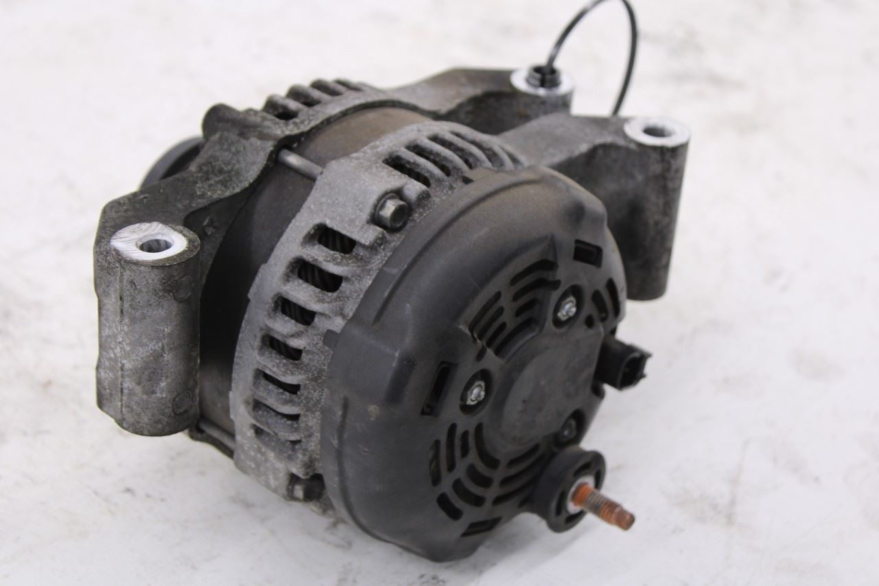 11-20 Dodge Durango SXT 3.6L Engine Alternator Generator 12V 160 Amp 04801779AH9