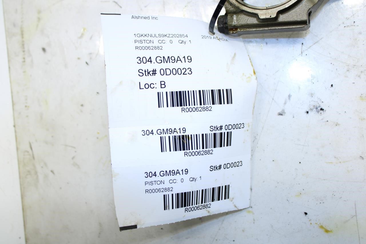 2017-2023 GMC Acadia SLT-1 3.6L Engine Piston Right 2 w/ Connecting Rod 12647161 - Alshned Auto Parts