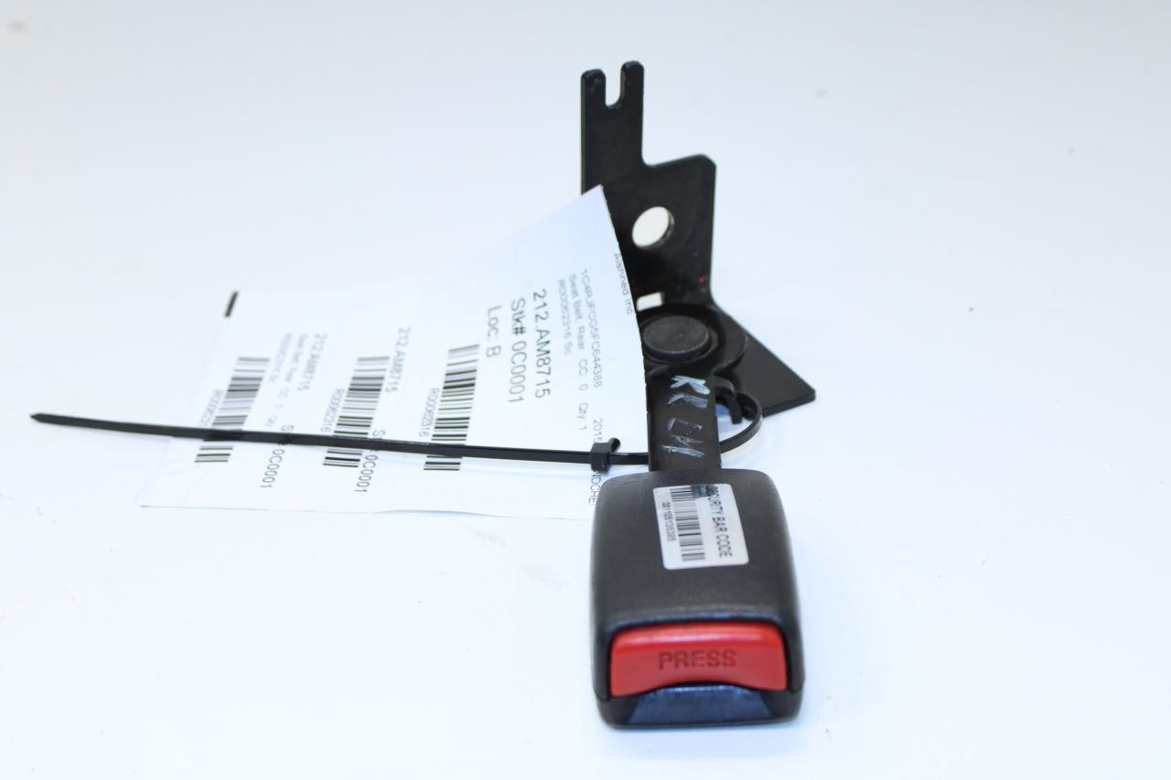 11-18 Jeep Grand Cherokee Rear Left Side 2nd Row Seat Belt Buckle 1MC71DX9AC OEM - Alshned Auto Parts