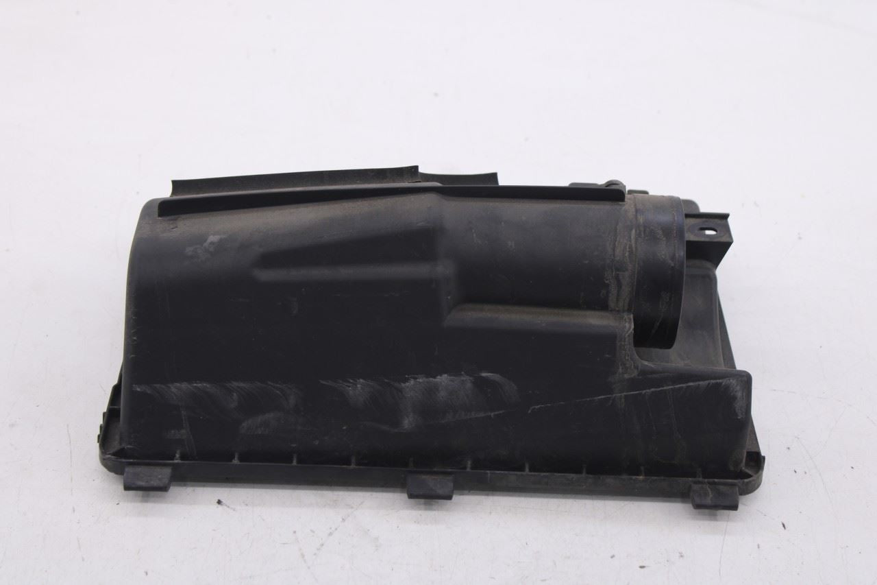 19-25 Infiniti QX50 ESSENTIAL 2.0L AWD Air Intake Cleaner Upper Cover w/ Sensor5