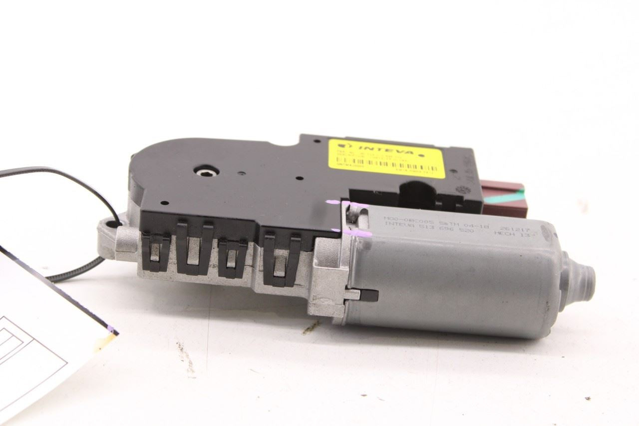 2011-2022 Jeep Grand Cherokee Limited Roof Sunroof Moonroof Motor 68082477AB OEM - Alshned Auto Parts