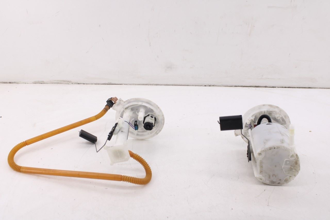 16-21 Jeep Grand Cherokee Laredo X 3.6L 4x4 In Tank RH and LH Fuel Pump Assembly11