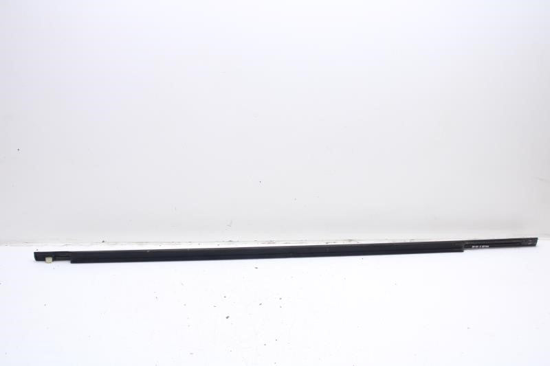 17-24 Chrysler Pacifica Rear Right Slide Door Belt Outer Weatherstrip 68188798AE - Alshned Auto Parts