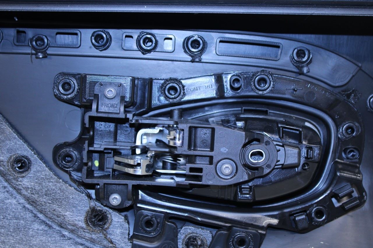 2019-2021 Jeep Renegade Sport Front Right Side Door Trim Panel 6ZY50LXHAA OEM - Alshned Auto Parts