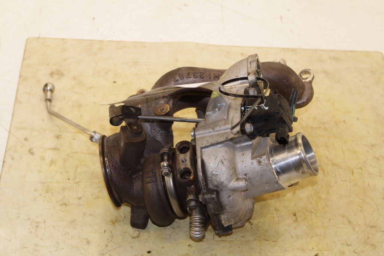 14-20 Maserati Ghibli S Q4 3.0L AWD Right Side Engine Turbocharger Manifold 57K - Alshned Auto Parts