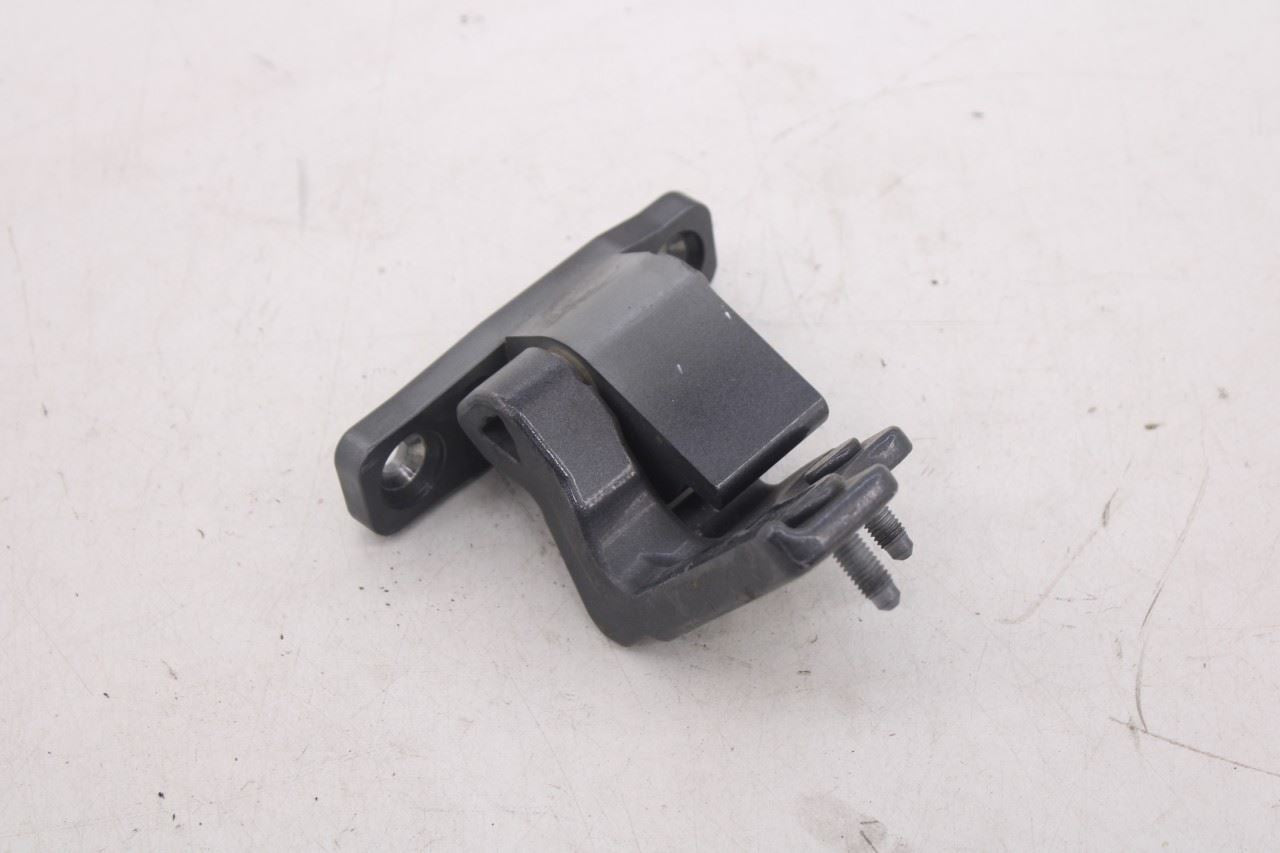 15-21 Mercedes-Benz C300 4Matic Rear Right Side Door Hinge Upper and Lower Pair7