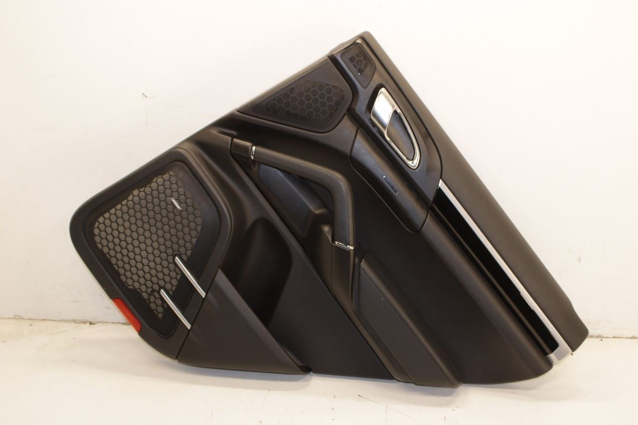 11-18 Porsche Cayenne Platinum Rear Right Side Door Trim Panel 7P0-863-981 *ReaD - Alshned Auto Parts