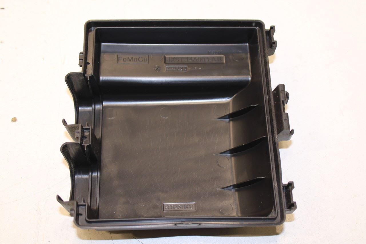 20-23 Ford Escape SEL 2.0L Engine Bay Fuse Relay Junction Block LX6T-14D068-NAB - Alshned Auto Parts