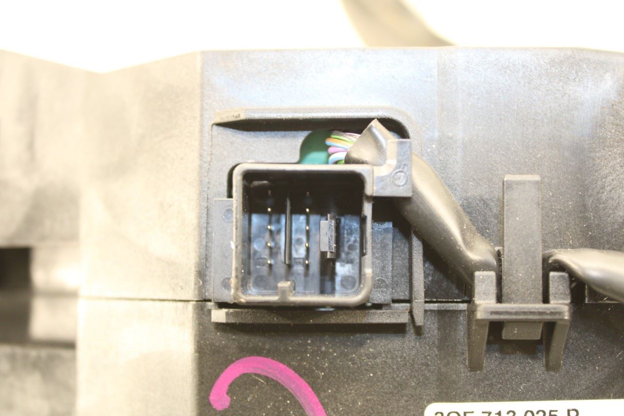 2018-22 Volkswagen Atlas S Auto Transmission Gear Shifter Lever w/ Control Cable - Alshned Auto Parts