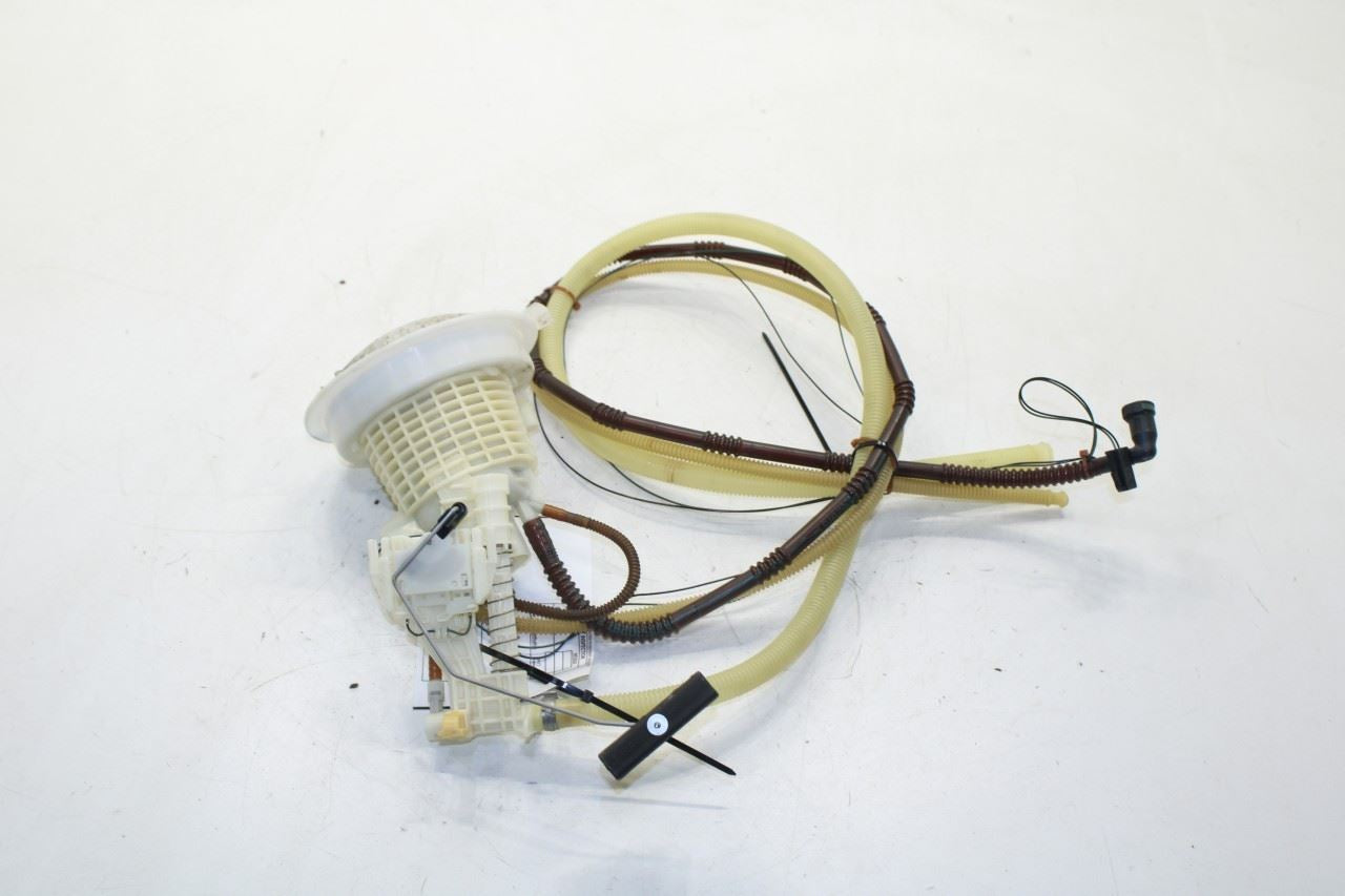 08-22 Dodge Challenger SXT 3.6L Right Side Auxiliary Fuel Gas Pump Sending Unit - Alshned Auto Parts