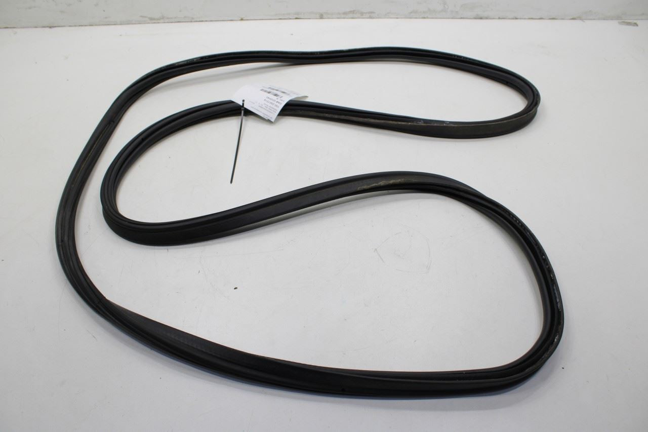 2014-2018 BMW X5 xDrive35i Trunk Lid Weatherstrip Seal 51767385847 OEM - Alshned Auto Parts
