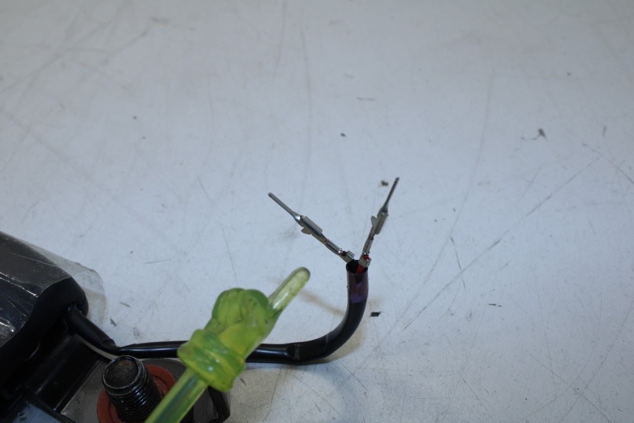 2022-24 Hyundai Tucson SEL Rear RH and LH 2nd Row Center Seat Belt Buckle *ReaD* - Alshned Auto Parts