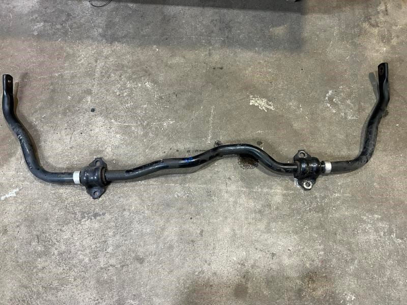 2016-2018 Toyota Prius Two Front Stabilizer Sway Anti-Roll Bar 48811-47080 OEM2