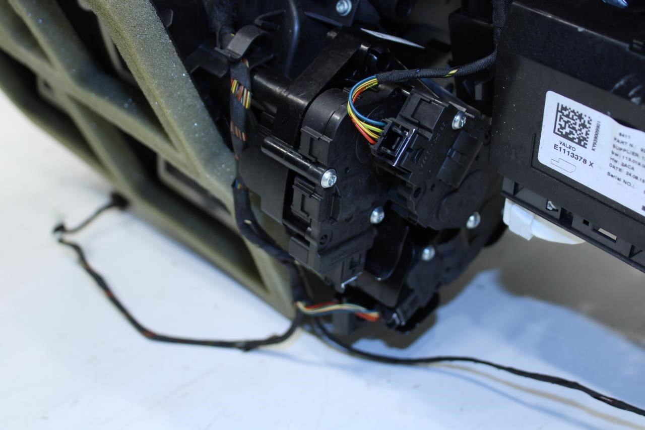 2015-2016 BMW 435i Gran Coupe xDrive HVAC Heater Housing Box 64-11-9-237-550 OEM - Alshned Auto Parts