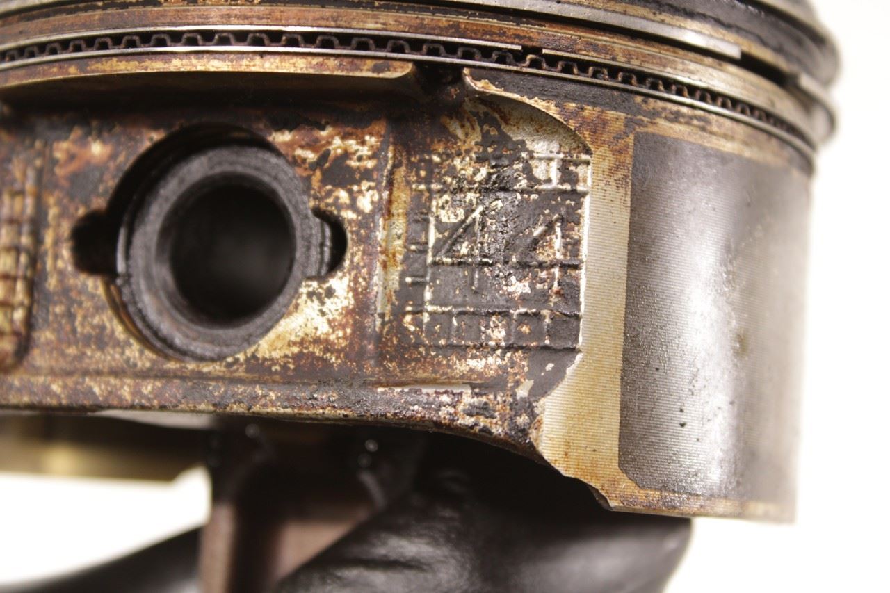 12-20 ISUZU NPR HD 6.0L Engine Piston Left No 1 w/ Connecting Rod 8-89017-849-0 - Alshned Auto Parts