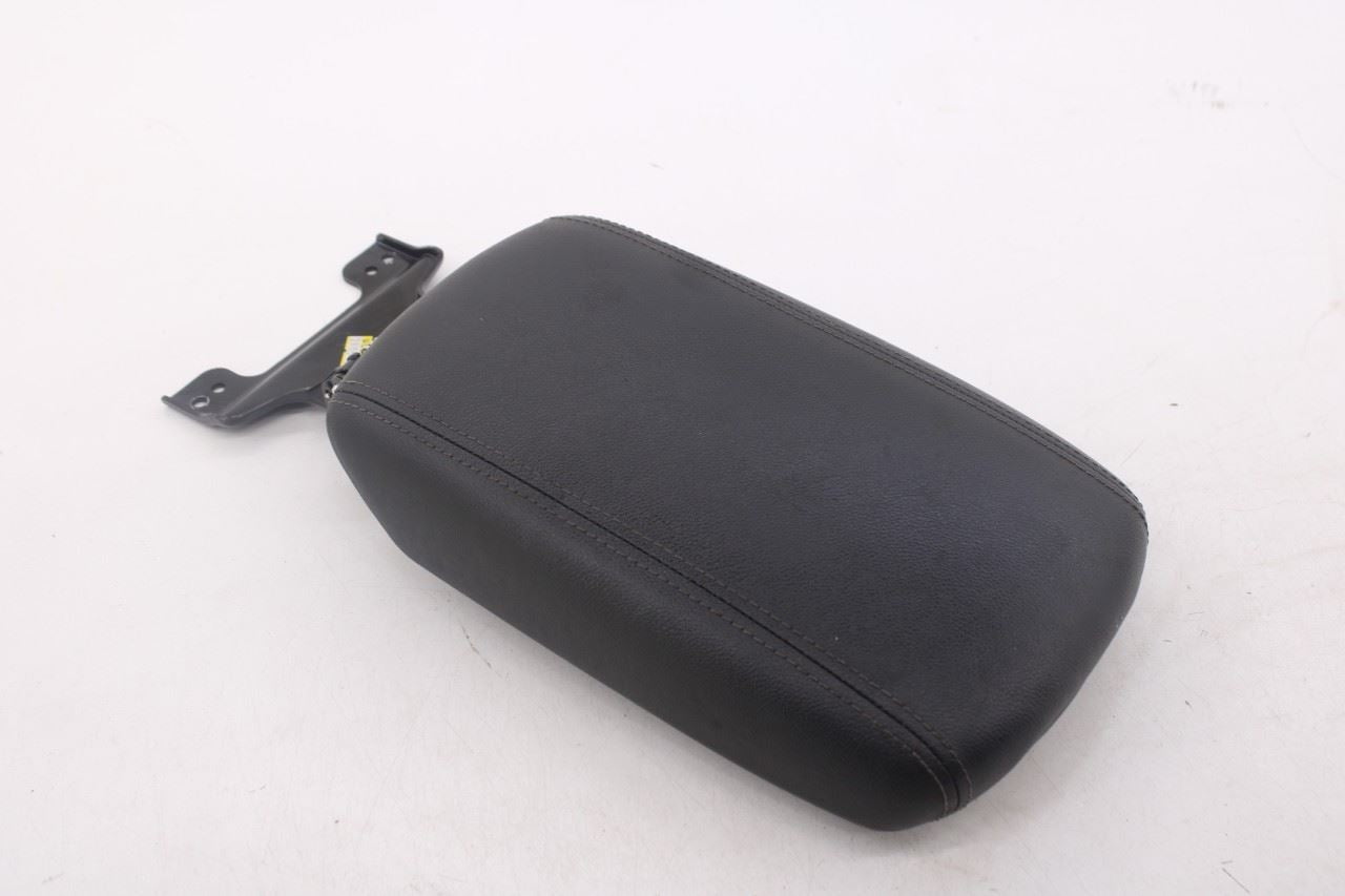 2016-2022 Kia Sportage Nightfall Center Console Armrest Storage Lid 84660D9000WK2