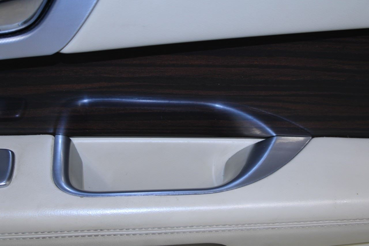 2012 Jaguar XF Portfolio Front Right Passenger Door Trim Panel 8X23-5423712-E - Alshned Auto Parts