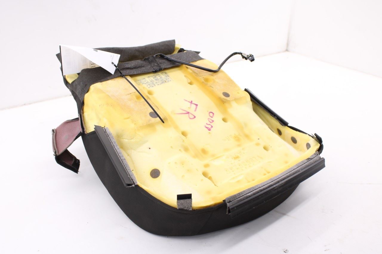 18-21 Chevrolet Equinox LT 1.5L Front Right Side Seat Lower Cushion 84615886 OEM8