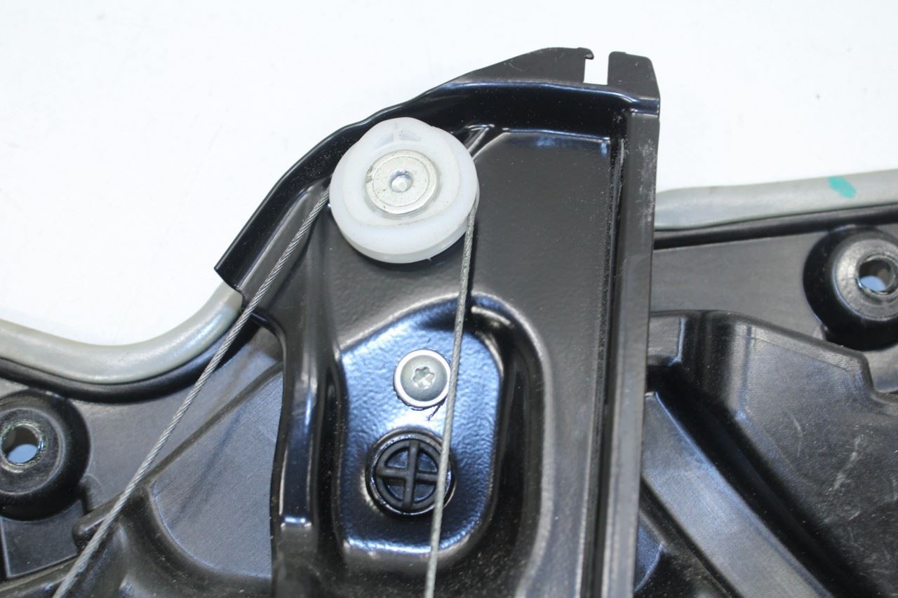 2017-19 Alfa Romeo Giulia Ti RR LH Door Window Regulator w/ Carrier 00505514980 - Alshned Auto Parts