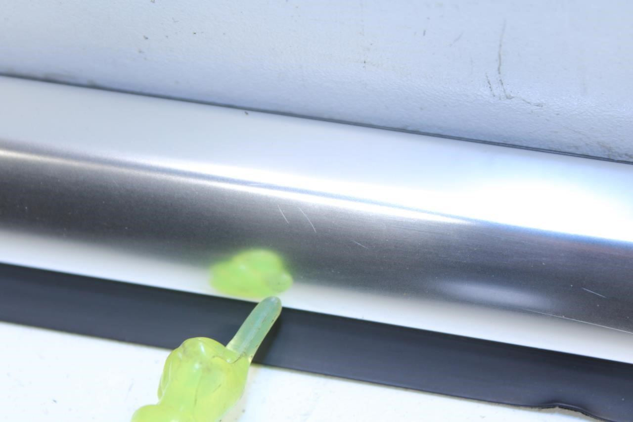 07-13 Mercedes-Benz S550 Front Right Door Belt Outer Weatherstrip 221-690-34-80 - Alshned Auto Parts