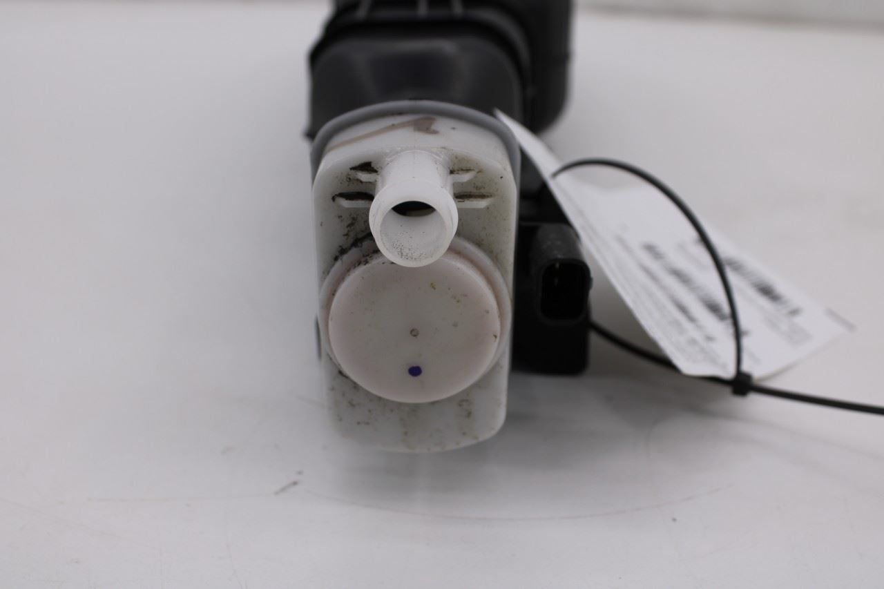 18-26 RAM 1500 Big Horn 5.7L Fuel Vapor Evaporative Emission Canister 52029887AC9