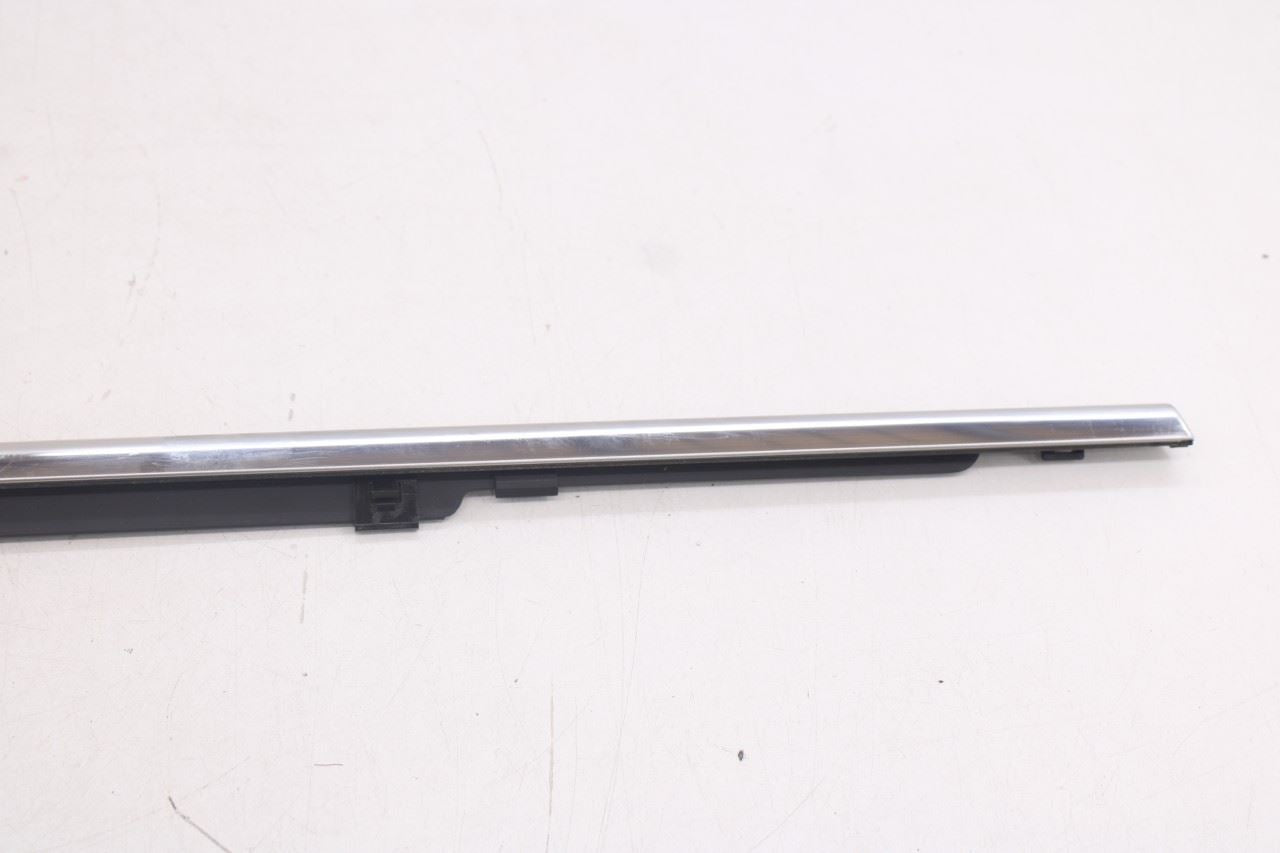 2019-2023 Hyundai Santa Fe SEL Front Right Door Run Channel w/ Belt Weatherstrip20