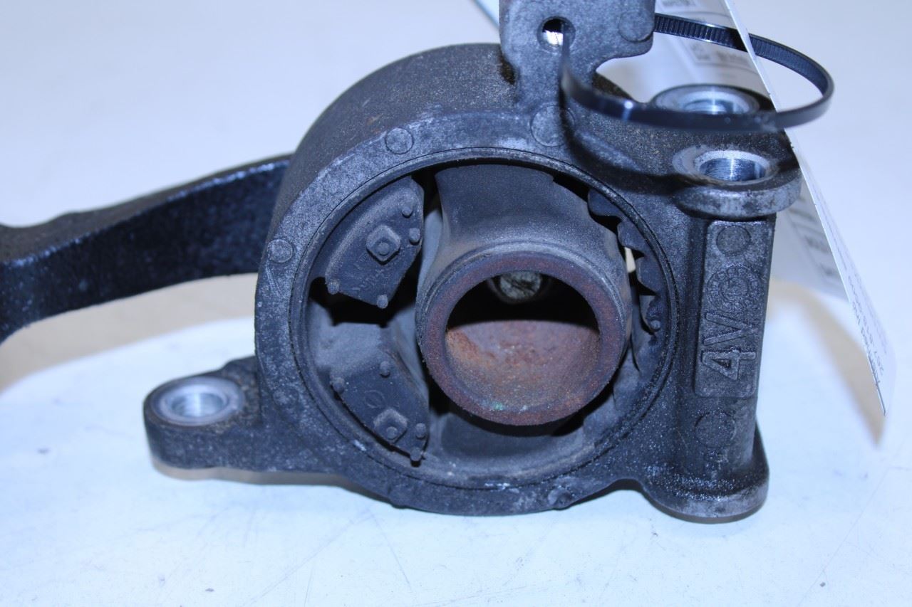 2013-2020 Nissan Pathfinder SV 3.5L 4WD Rear Engine Torque Rod Mount Bracket - Alshned Auto Parts