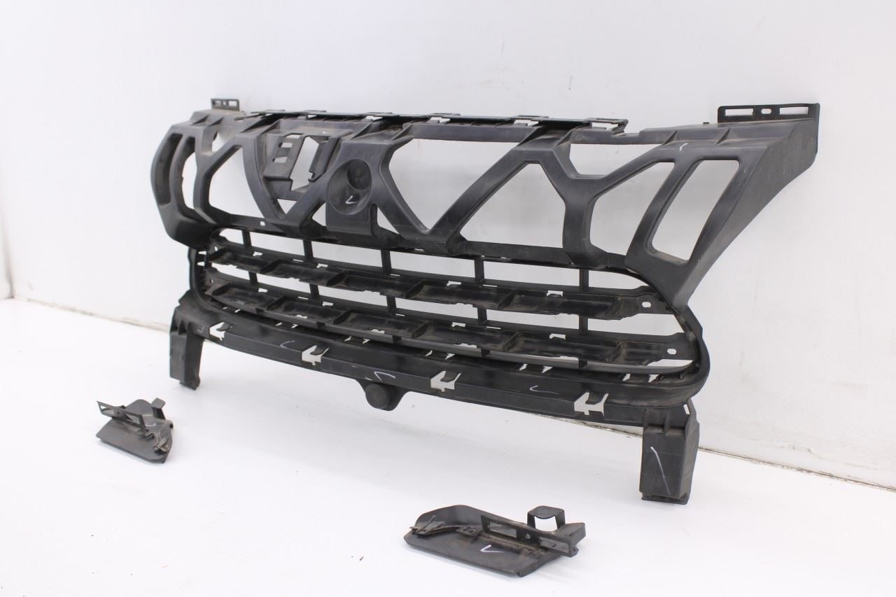 2011-2014 Porsche Cayenne S Front Bumper Support Rail Grille Center Panel9