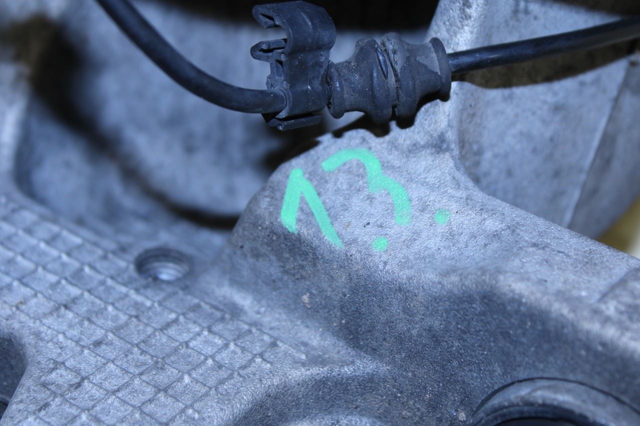 2014-23 Jeep Cherokee 75th Anniversary Rear Left Driver Side Spindle Knuckle Hub - Alshned Auto Parts