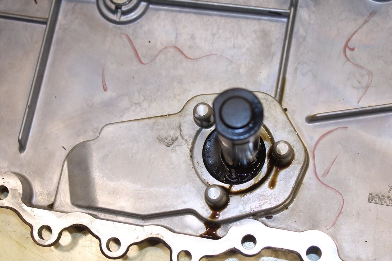 2010-2015 BMW 750Li xDrive 4.4L AWD Engine Motor Lower Oil Pan 7570694 OEM - Alshned Auto Parts