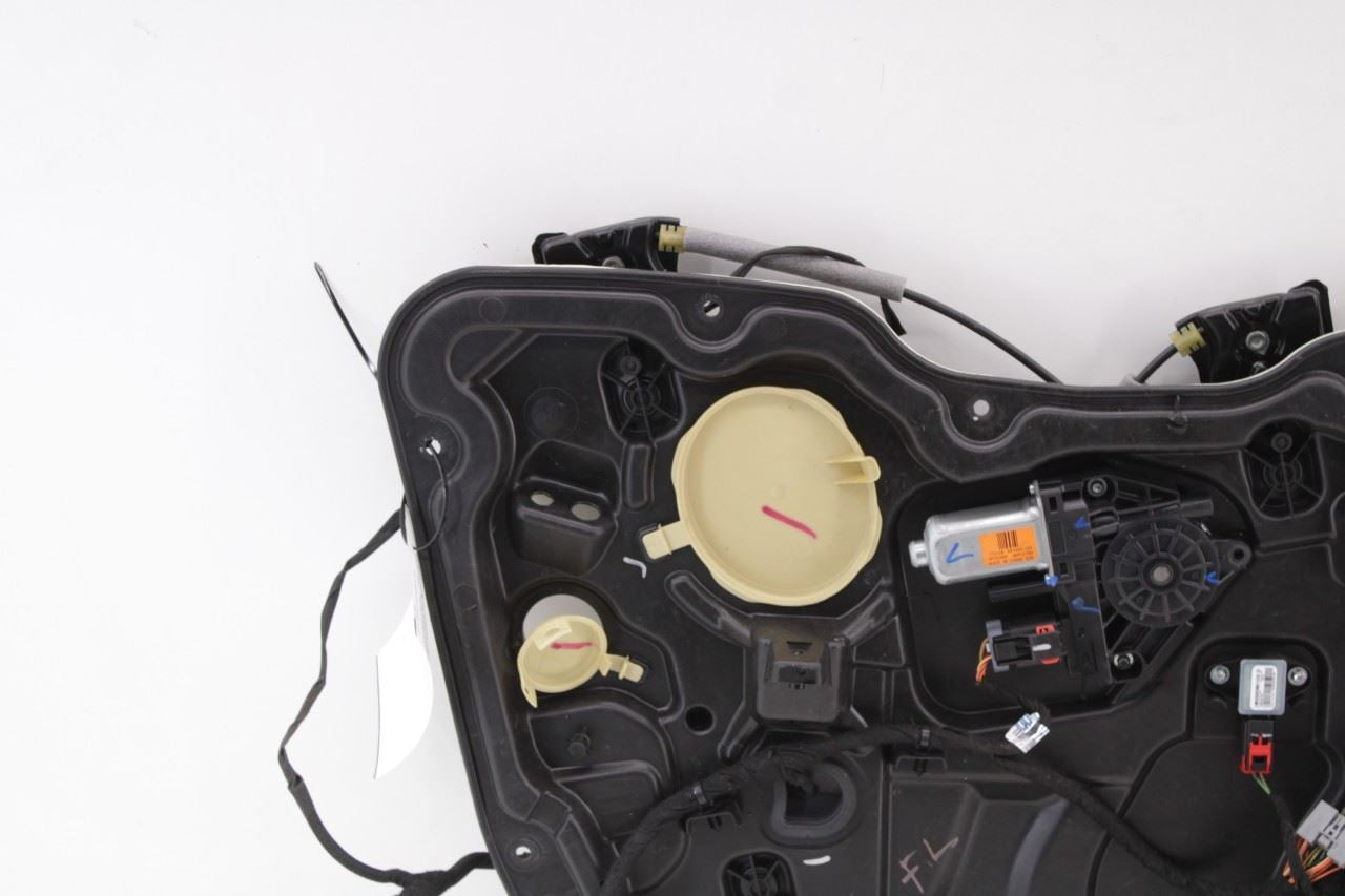 14-23 Jeep Cherokee Limited Front Left Door Window Regulator w/ Carrier w/ Motor - Alshned Auto Parts