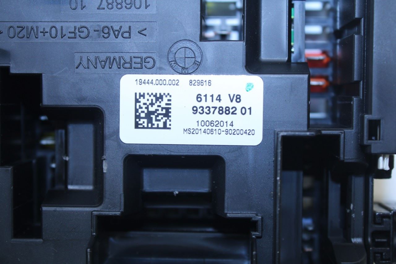 2013-2016 BMW 328i xDrive SULEV 2.0L AWD Rear Power Distribution Fuse Relay Box - Alshned Auto Parts