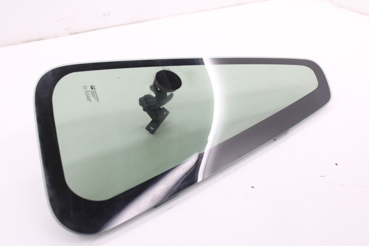 2002-2019 International 4300 Front Passenger Right Side Door Vent Window Glass2