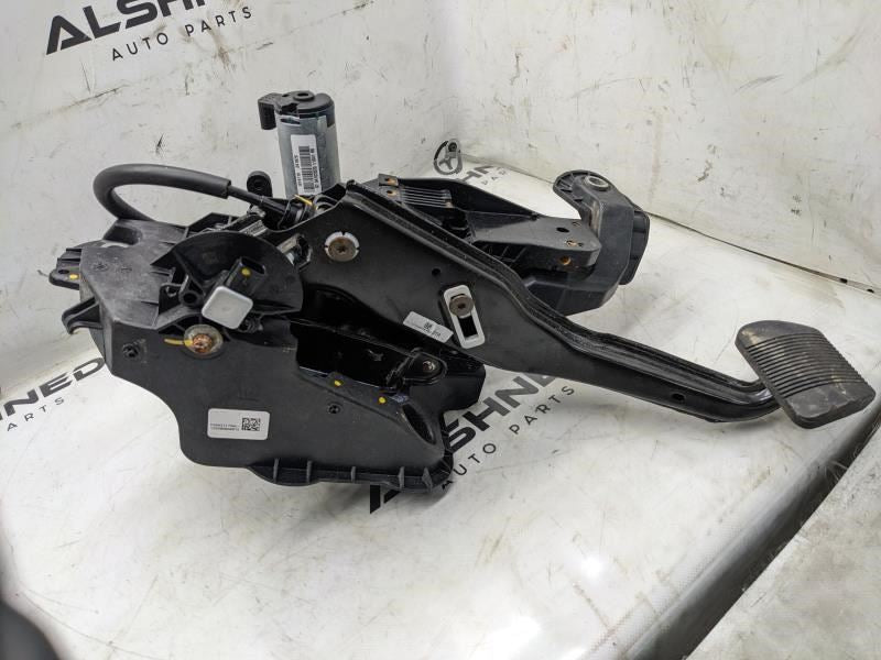 21-24 Ram 1500 Big Horn Crew Cab Blue Brake Foot Pedal w/ Bracket 68437179AC OEM - Alshned Auto Parts